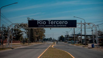 Aprehendieron a un adolescente con una réplica de arma en la vía pública de Río Tercero
