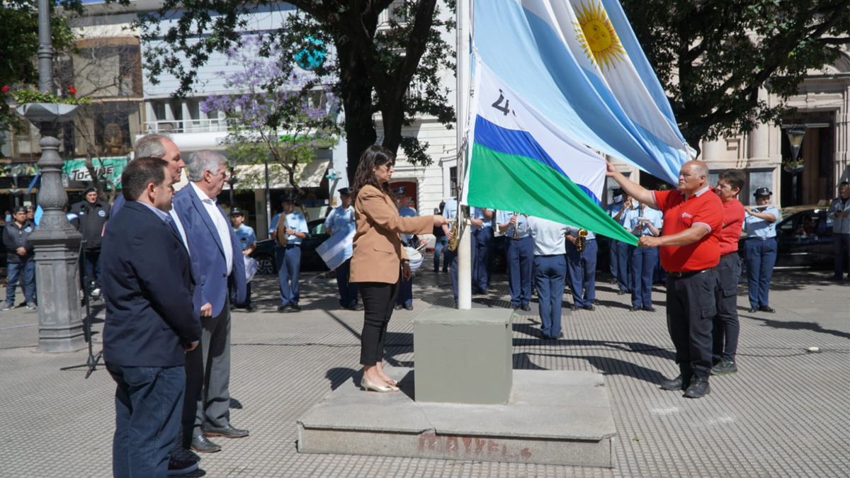 Comenzaron los festejos por los 238 años de la ciudad. Foto: Andrés Oviedo.