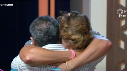 El abrazo de Marcos con su papá que emocionó hasta las lágrimas y revolucionó las redes 