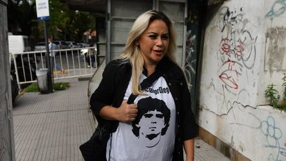 Verónica Ojeda y un médico declararán hoy en el juicio por la muerte de Maradona