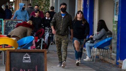 La ciudad, cerca del alto riesgo sanitario y a la espera de medidas de la Provincia