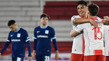 Huracán le ganó a RAcing 2 a 1 en el Ducó por la 9ª fecha del torneo Clausura