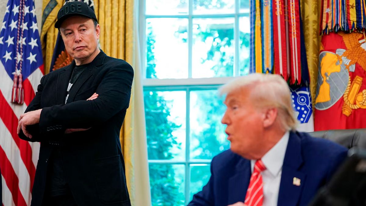 Elon Musk acusa a Trump de aparecer en los archivos no publicados de ...