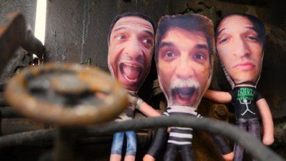 Divididos lanza