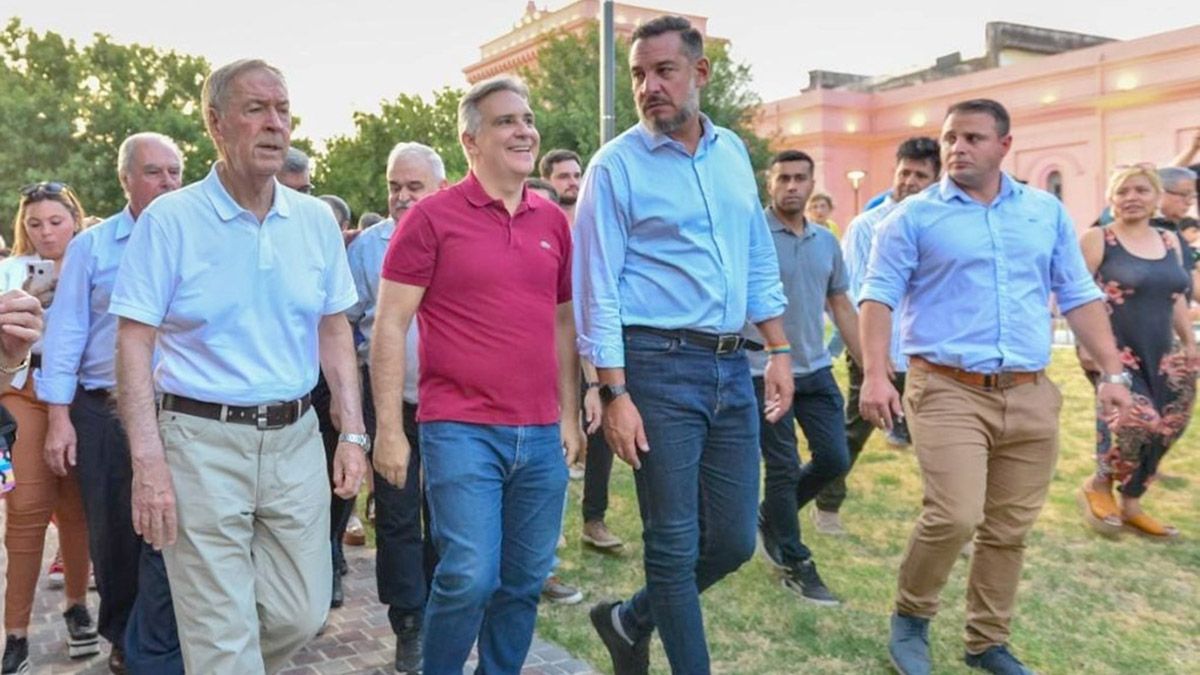 Schiaretti y Llaryora inauguraron un paseo en la excárcel de San Martín