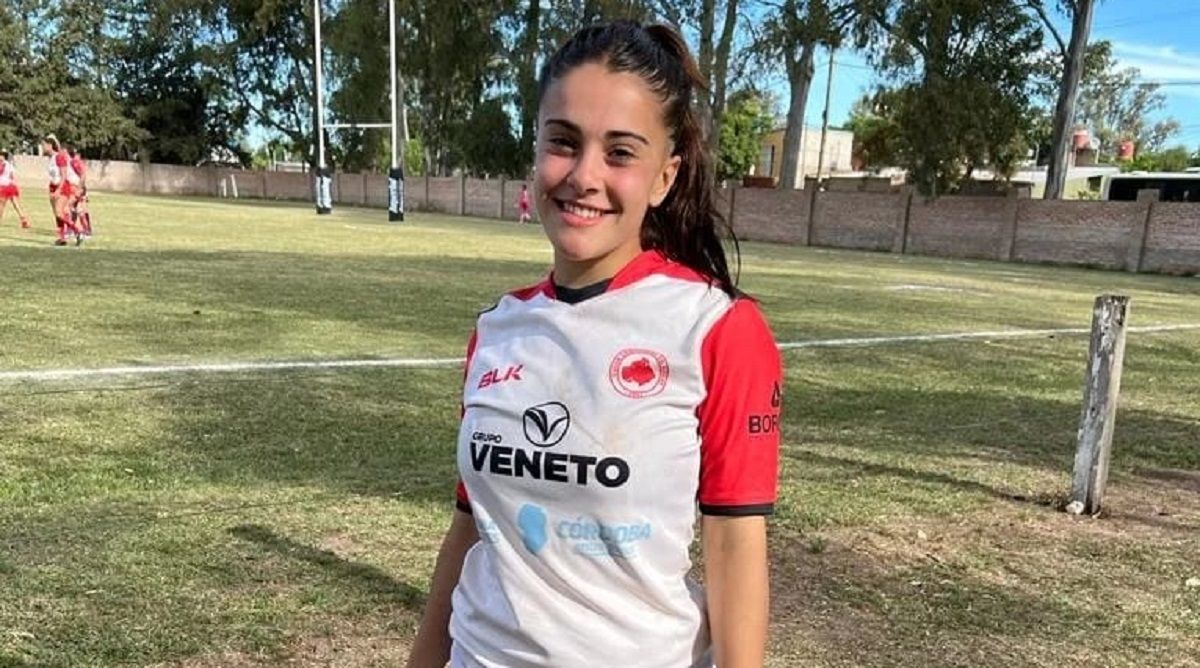 Rocío Salinas con la camiseta del seleccionado provincial . 