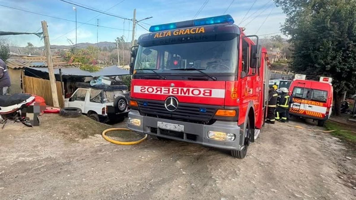 Tragedia en Alta Gracia: murió un joven en un incendio en una casa