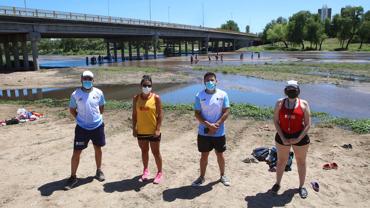 La Colonia cuenta con 15 profesores y 4 coordinadores.