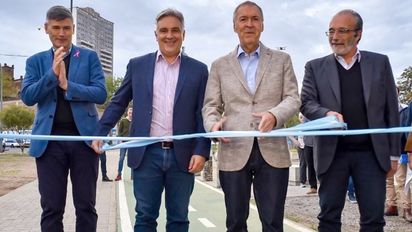 Schiaretti y Llaryora habilitan el primer tramo del Paseo del Suquía