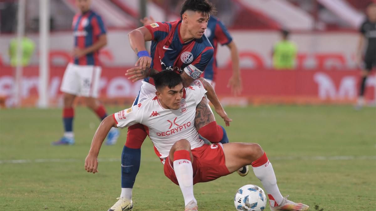 Huracán y San Lorenzo igualaron sin goles en Parque Patricios