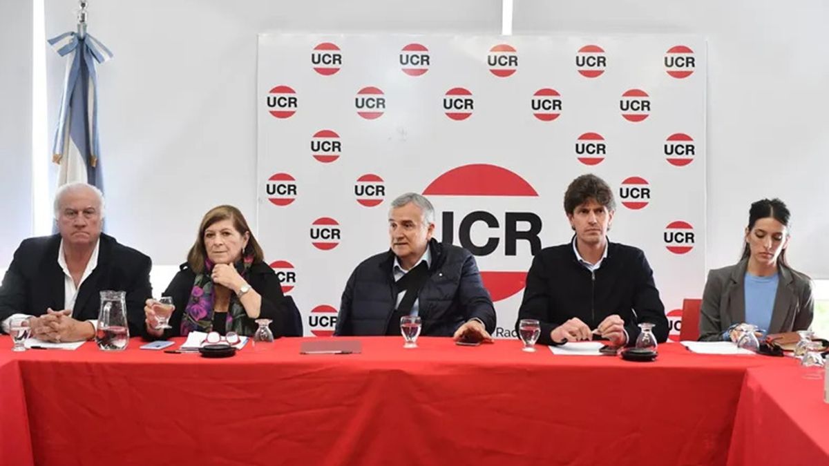 La UCR se reúne en el Comité tras el anuncio de Bullrich por Milei