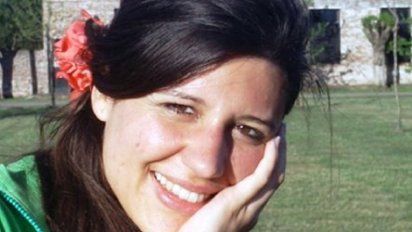 Una mujer fue atacada tras vincular a su exesposo con la desaparición de María Cash