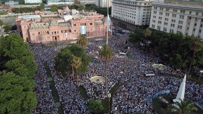 “Nos vamos con la frente alta y las manos limpias”, aseguró Hernán Lombardi