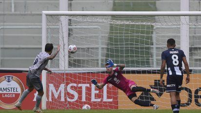 Talleres perdió en su debut en la Sudamericana