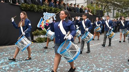 Córdoba celebra sus 450 años con un desfile cívico militar 