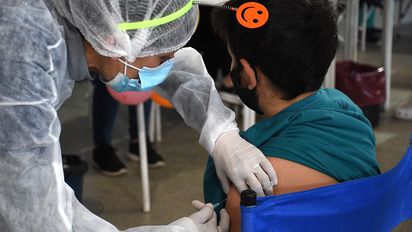 Por los vacunados y los que ya tuvieron Covid, casi no hay contagios