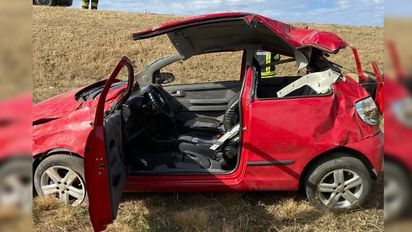 Despiste y vuelco en autovía Gobernador Bustos: una mujer lesionada