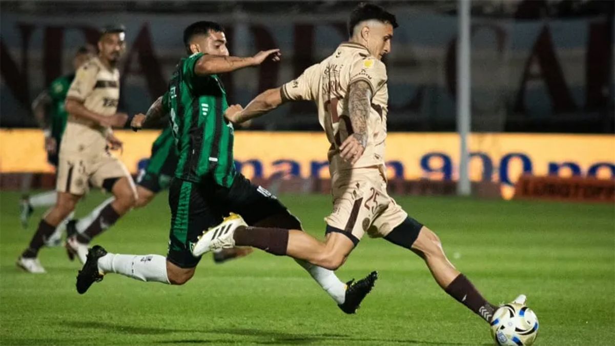 Platense y San Martín de San Juan empataron y se acercaron a la zona de ...