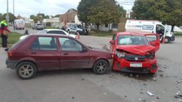 dos accidentes en simultaneo en banda norte: cuatro personas lesionadas