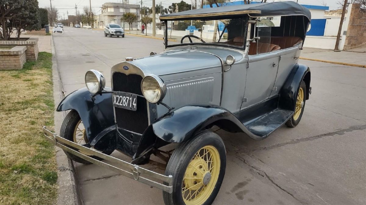El Ford A del cabrerense fue vendido a un coleccionista y ahora viaja a Mendoza para ser el vehículo que lleve al altar a una pareja de la provincia cuyana.