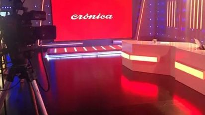 Pánico en los estudios de Crónica TV: un hombre con un cuchillo ingresó al canal por la fuerza