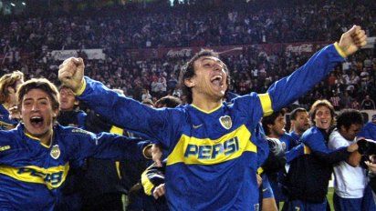 Boca quiere a Burdisso como manager