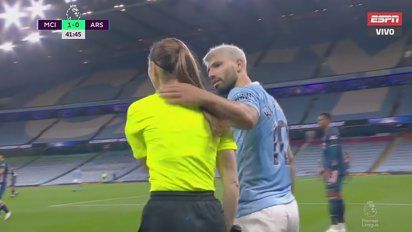 Agüero volvió a jugar después de cuatro meses