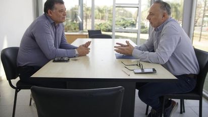 Accastello escuchó a los candidatos de las diferentes fuerzas políticas