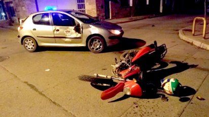 Dos motociclistas heridos en choques