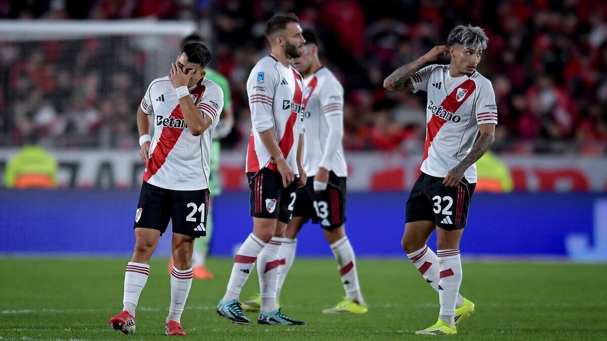 River fue sorprendido y cayó ante Atlético Tucumán por el Torneo Apertura
