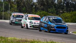Spinella, Cravero y Gajate, los tres primeros de la Clase 2 en Concepción del Uruguay encaran la última curva de la final