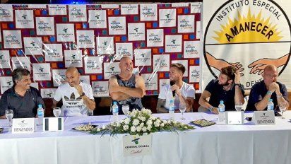 Con Guiñazú, Buffarini y la Mole, Deheza tuvo su partido solidario