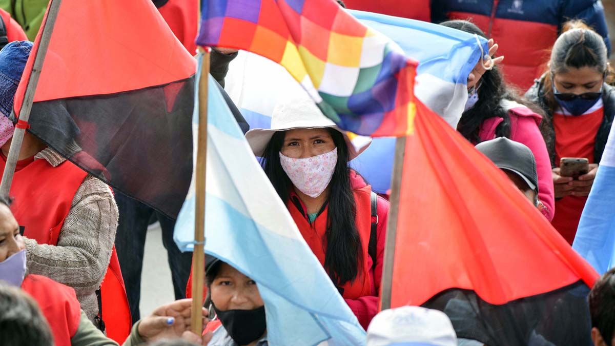 Cientos de seguidores participaron del acto a ambos lados de la frontera.