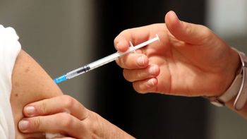 La Nación prometió regularizar el envío de vacunas pero preocupa la triple viral
