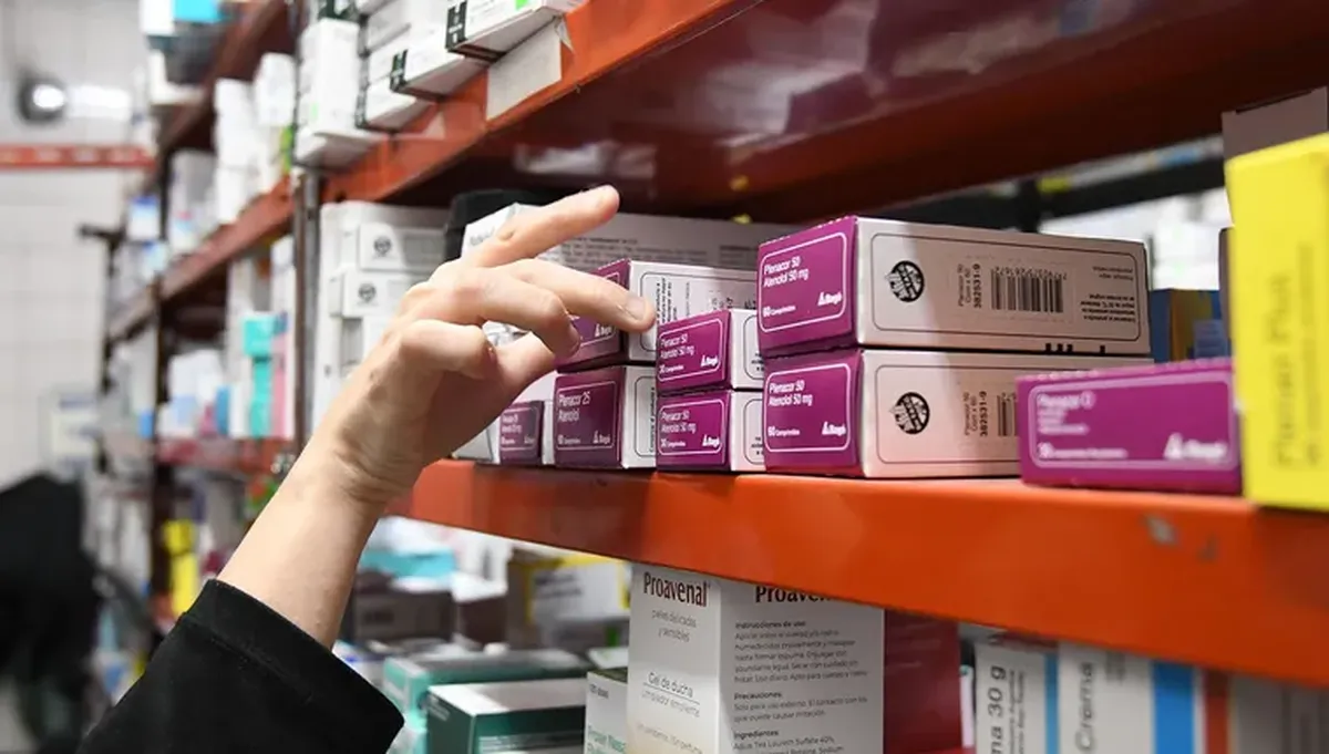 las-droguerias-tienen-nueva-reglamentacion-foto-santiago-taguamdz