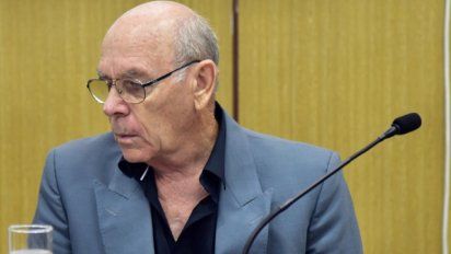 El concejal Omar Coutsiers, con licencia por razones de salud