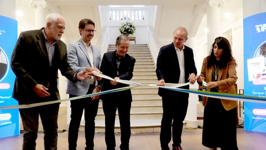 Inauguran una nueva edición de la Feria del Libro. Inauguran una nueva edición de la Feria del Libro.