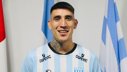 Racing de Córdoba presentó a Ricardo Centurión como su gran apuesta