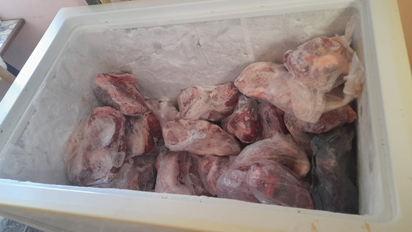Denunció que le faenaron dos novillos en su campo: recuperan parte de la carne en Coronel Baigorria