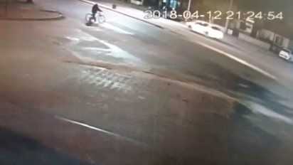 Un anciano falleció al ser atropellado por una moto en el sur de la ciudad