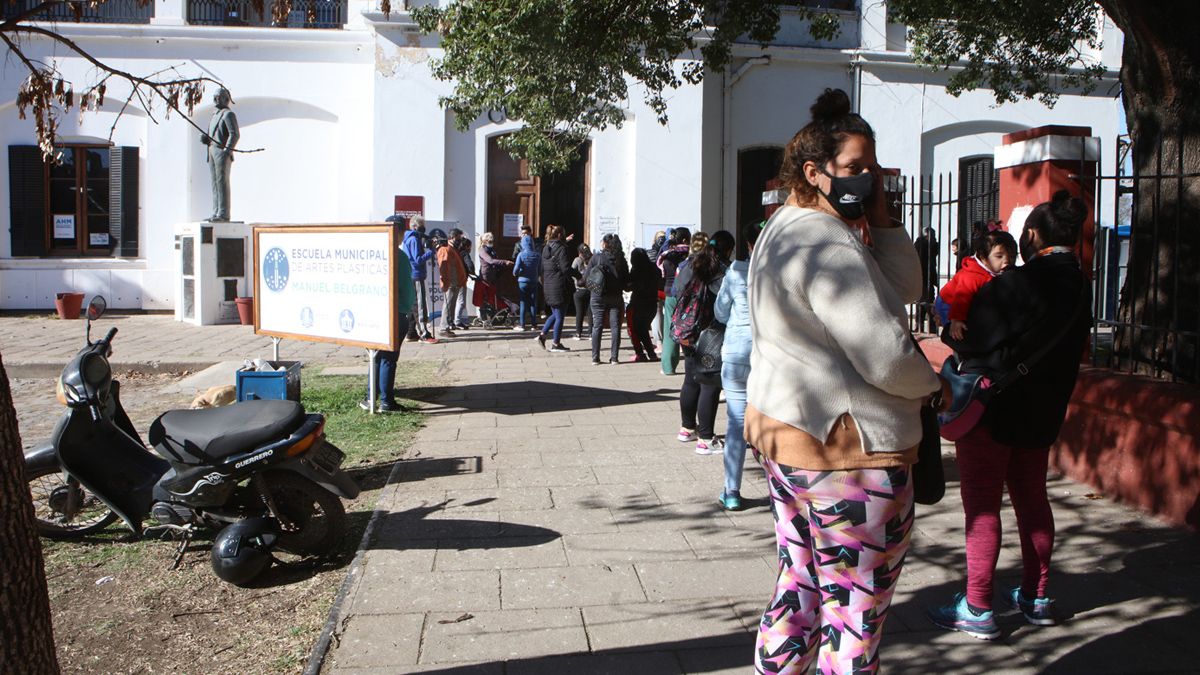 Entregaron más de 2.800 tarjetas Alimentar en Río Cuarto.