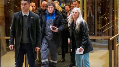 El particular atuendo de Javier Milei en su llegada a Oslo