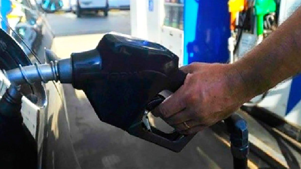 Los precios de los combustibles se incrementarán entre 1 y 4% desde mañana