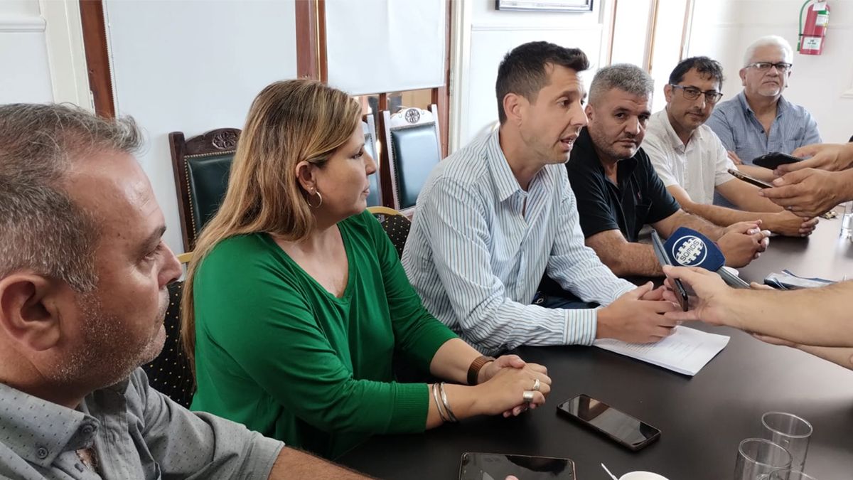 Horario corrido 3322.jpg