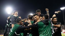 Platense le ganó a Independiente Santa Fe por 2 a 1 en un partido en el que fue ampliamente superior