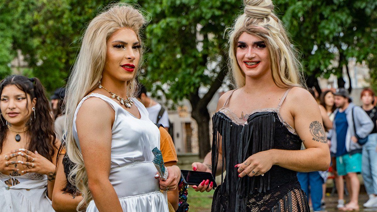 La marcha terminó en Plaza Olmos