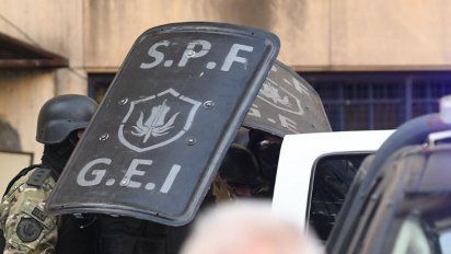 Julio De Vido fue trasladado al Penal de Ezeiza, donde será sometido a una evaluación médica