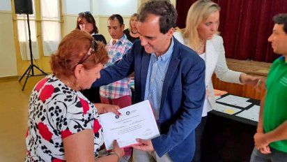 Llamosas encabezó el cierre anual del programa de alfabetización