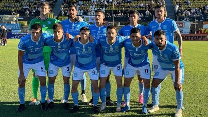 Estudiantes goleó a Almirante Brown en un triunfazo que los posiciona en la tabla