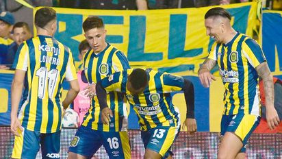 Central venció a Huracán con el envión del clásico y un golazo de Campaz